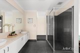 https://images.listonce.com.au/custom/160x/listings/95-the-parade-ocean-grove-vic-3226/259/01982259_img_13.jpg?MVDayQLQ5_E