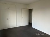 https://images.listonce.com.au/custom/160x/listings/953-woolton-avenue-thornbury-vic-3071/041/01987041_img_02.jpg?sZaDPM4ymnw