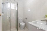https://images.listonce.com.au/custom/160x/listings/954-high-street-road-glen-waverley-vic-3150/466/01986466_img_09.jpg?2UcsPgejLB4