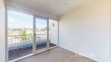 https://images.listonce.com.au/custom/160x/listings/954-tullo-place-richmond-vic-3121/080/01928080_img_04.jpg?6Ah3c_xkiM4