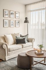 https://images.listonce.com.au/custom/160x/listings/9541-main-street-mordialloc-vic-3195/489/01985489_img_03.jpg?E-2BHm0lIio