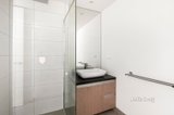 https://images.listonce.com.au/custom/160x/listings/955-islington-street-collingwood-vic-3066/249/01583249_img_11.jpg?hAlGiMD1urQ