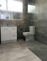 https://images.listonce.com.au/custom/160x/listings/9564-glenferrie-road-hawthorn-vic-3122/164/01751164_img_04.jpg?G6jwg0xiTww