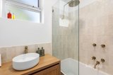 https://images.listonce.com.au/custom/160x/listings/9569-orrong-road-armadale-vic-3143/807/01975807_img_05.jpg?qKcnmC3xReU