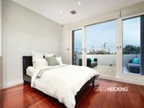 https://images.listonce.com.au/custom/160x/listings/96-armstrong-street-middle-park-vic-3206/712/01087712_img_09.jpg?2xA9NoMw0pQ