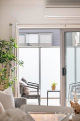 https://images.listonce.com.au/custom/160x/listings/96-berwick-street-lilydale-vic-3140/928/01773928_img_16.jpg?gBPZ89BoqdM