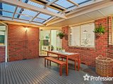 https://images.listonce.com.au/custom/160x/listings/96-eucalypt-drive-lilydale-vic-3140/964/01524964_img_15.jpg?NeOPjcFjWnA