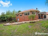 https://images.listonce.com.au/custom/160x/listings/96-eucalypt-drive-lilydale-vic-3140/964/01524964_img_19.jpg?i-v5psl4IGA