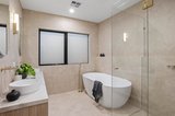 https://images.listonce.com.au/custom/160x/listings/96-leeds-street-doncaster-east-vic-3109/020/01900020_img_12.jpg?Upt7dNtUwSU