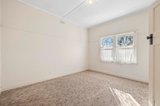 https://images.listonce.com.au/custom/160x/listings/96-mostyn-street-castlemaine-vic-3450/890/01734890_img_05.jpg?3-pW0VhJpAg