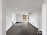 https://images.listonce.com.au/custom/160x/listings/97-9-grice-crescent-essendon-vic-3040/042/01971042_img_02.jpg?qHN3vDCNJEE