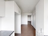 https://images.listonce.com.au/custom/160x/listings/97-9-grice-crescent-essendon-vic-3040/042/01971042_img_14.jpg?h81BLxZd9h8