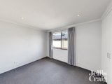 https://images.listonce.com.au/custom/160x/listings/97-9-grice-crescent-essendon-vic-3040/042/01971042_img_15.jpg?irWtM3VWaT4