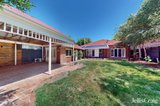 https://images.listonce.com.au/custom/160x/listings/97-addison-street-elwood-vic-3184/807/01898807_img_03.jpg?oO4yXqPW_jU