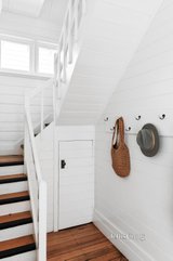 https://images.listonce.com.au/custom/160x/listings/97-hodgkinson-street-clifton-hill-vic-3068/470/01371470_img_11.jpg?dfrJ2vmjt9M