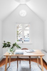 https://images.listonce.com.au/custom/160x/listings/97-hodgkinson-street-clifton-hill-vic-3068/470/01371470_img_17.jpg?AgmqAucd8D0