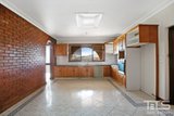 https://images.listonce.com.au/custom/160x/listings/97-main-road-riddells-creek-vic-3431/561/01772561_img_08.jpg?aaa3QjGAnYU
