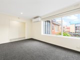 https://images.listonce.com.au/custom/160x/listings/97-smith-street-thornbury-vic-3071/957/00966957_img_02.jpg?GvfIczfKZIM