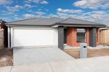 https://images.listonce.com.au/custom/160x/listings/97-sundance-boulevard-winter-valley-vic-3358/632/01752632_img_04.jpg?8QpAvwJqy7g