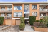https://images.listonce.com.au/custom/160x/listings/97-tennyson-street-elwood-vic-3184/194/01917194_img_10.jpg?lRYXL4a8HsA