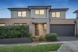 https://images.listonce.com.au/custom/160x/listings/97-wingate-street-bentleigh-east-vic-3165/299/01452299_img_01.jpg?LAswKfrE6Ow