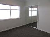 https://images.listonce.com.au/custom/160x/listings/97a-pembroke-road-mooroolbark-vic-3138/340/01893340_img_09.jpg?dlF0KlJK87U