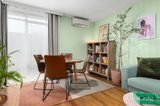 https://images.listonce.com.au/custom/160x/listings/98-10-kent-road-pascoe-vale-vic-3044/652/01747652_img_06.jpg?v3FW3c5pnlM