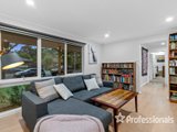 https://images.listonce.com.au/custom/160x/listings/98-allambanan-drive-bayswater-north-vic-3153/746/01525746_img_03.jpg?fD27_bp1hME