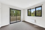 https://images.listonce.com.au/custom/160x/listings/98-amaroo-court-diamond-creek-vic-3089/021/01933021_img_08.jpg?l0rAt_QvDvc