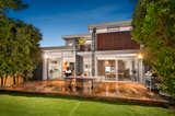 https://images.listonce.com.au/custom/160x/listings/98-broadway-elwood-vic-3184/211/01794211_img_01.jpg?1AtEXAoHVjw