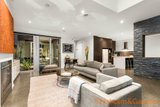https://images.listonce.com.au/custom/160x/listings/98-broadway-elwood-vic-3184/211/01794211_img_03.jpg?UlDudS4HxM8