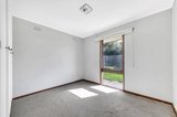 https://images.listonce.com.au/custom/160x/listings/98-burdoo-drive-grovedale-vic-3216/846/01698846_img_09.jpg?pQUXWLtZe5w