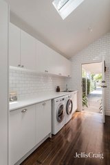 https://images.listonce.com.au/custom/160x/listings/98-croydon-road-surrey-hills-vic-3127/237/01855237_img_16.jpg?nJBFaAtLMgw