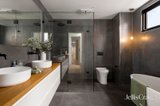 https://images.listonce.com.au/custom/160x/listings/98-heath-street-port-melbourne-vic-3207/515/01908515_img_18.jpg?xa_W95JcKoU