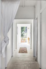 https://images.listonce.com.au/custom/160x/listings/98-lennox-street-richmond-vic-3121/188/01333188_img_02.jpg?IB47c5Cqa-s