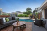 https://images.listonce.com.au/custom/160x/listings/98-marianne-way-mount-waverley-vic-3149/332/01496332_img_10.jpg?gwCVH_ob06I