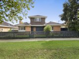 https://images.listonce.com.au/custom/160x/listings/98-powell-street-yarraville-vic-3013/353/01203353_img_01.jpg?ljFPEuEFHig