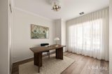 https://images.listonce.com.au/custom/160x/listings/98-rene-street-preston-vic-3072/588/01980588_img_02.jpg?2U72rhDa_L4