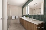 https://images.listonce.com.au/custom/160x/listings/98-rene-street-preston-vic-3072/588/01980588_img_08.jpg?vVW-e77IoJg