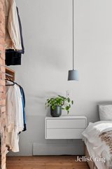 https://images.listonce.com.au/custom/160x/listings/98-wilson-street-brunswick-vic-3056/883/01950883_img_06.jpg?DHBzQgcBmyY