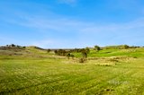 https://images.listonce.com.au/custom/160x/listings/98-youngs-lane-sedgwick-vic-3551/022/01345022_img_03.jpg?69WJvoii5-c