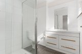 https://images.listonce.com.au/custom/160x/listings/986-rankins-road-kensington-vic-3031/800/01567800_img_05.jpg?HLSVQeHso9s