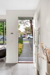 https://images.listonce.com.au/custom/160x/listings/98a-bruce-street-coburg-vic-3058/956/01448956_img_02.jpg?vKYBTv8t4b4