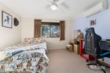 https://images.listonce.com.au/custom/160x/listings/99-bells-road-smythes-creek-vic-3351/866/01768866_img_13.jpg?8Za_7dN27Sc
