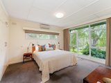 https://images.listonce.com.au/custom/160x/listings/99-crooked-road-romsey-vic-3434/982/00891982_img_15.jpg?-9whhMCn368