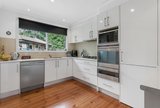 https://images.listonce.com.au/custom/160x/listings/99-oban-road-ringwood-north-vic-3134/360/01967360_img_05.jpg?GM2MWXTTma4