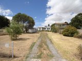 https://images.listonce.com.au/custom/160x/listings/99-pasco-street-creswick-vic-3363/791/01575791_img_13.jpg?Y7CFsUbb6Yw