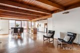 https://images.listonce.com.au/custom/160x/listings/99-walpole-street-kew-vic-3101/794/01932794_img_02.jpg?jsYkgJzbcI8