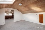 https://images.listonce.com.au/custom/160x/listings/99-walpole-street-kew-vic-3101/794/01932794_img_13.jpg?yTwyeZh6ES4