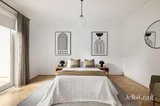 https://images.listonce.com.au/custom/160x/listings/99-williams-road-prahran-vic-3181/281/01954281_img_14.jpg?gCy_7yRFJG0